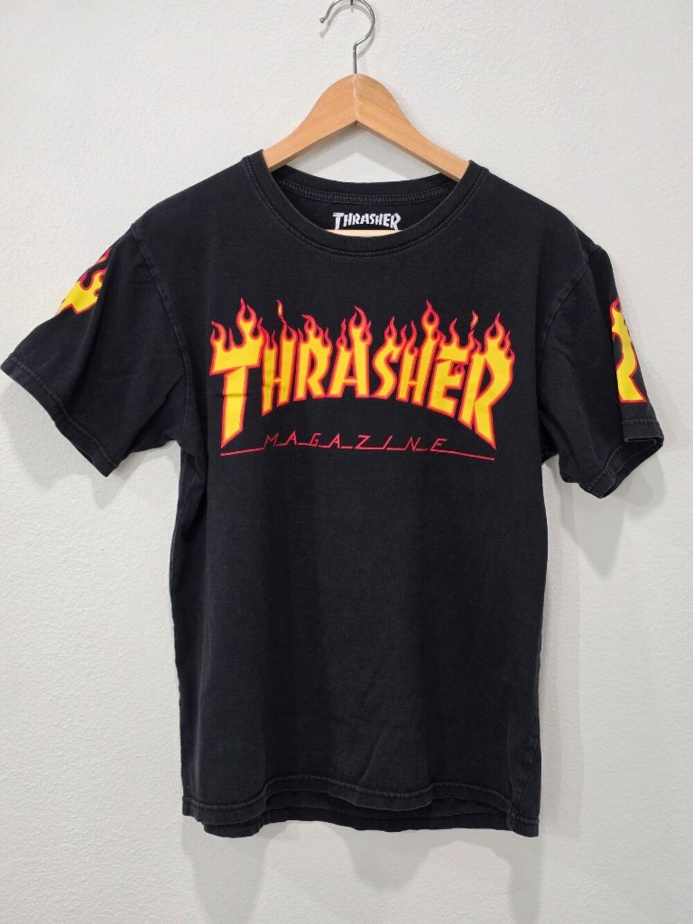Thrasher Magazine ✦ 77 Uprising Brooklyn Flame Tee ✦ Black Cotton Skate Style M - Picture 3 of 12
